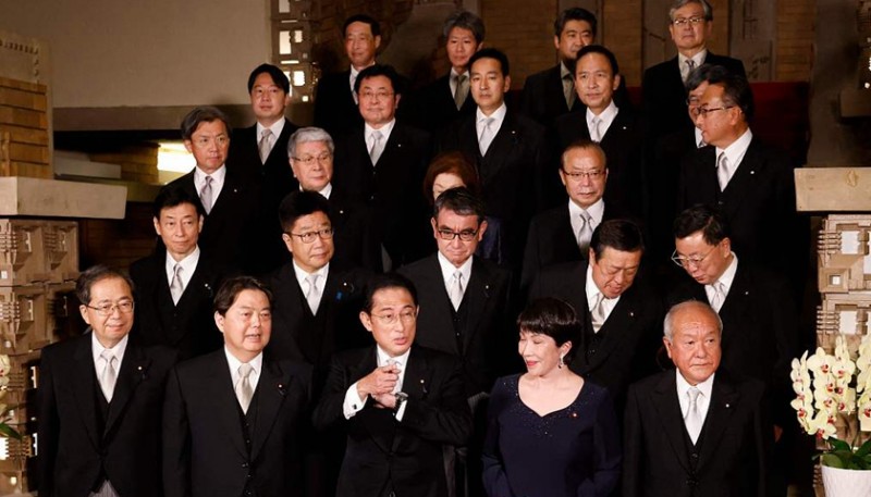 日本完成內閣改組，安倍麻生派繼續保持影響力